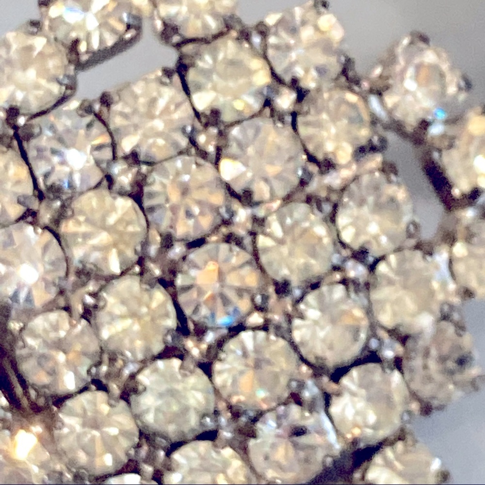 Vintage Clip-On Rhinestone Earrings - Picture 6 of 7